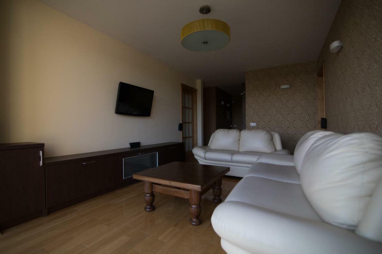 Cozy Apartment With A Wonderful Lake View Telšiai Dış mekan fotoğraf